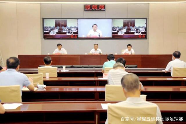 詹姆斯76人首秀分析：低调发挥助球队获胜